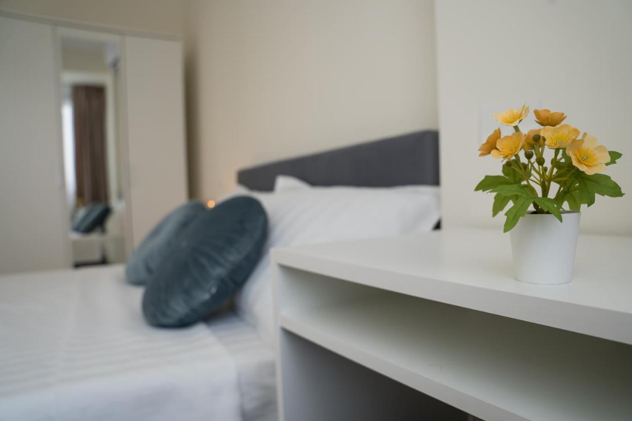 Azaleea Apartments Bucharest Luaran gambar